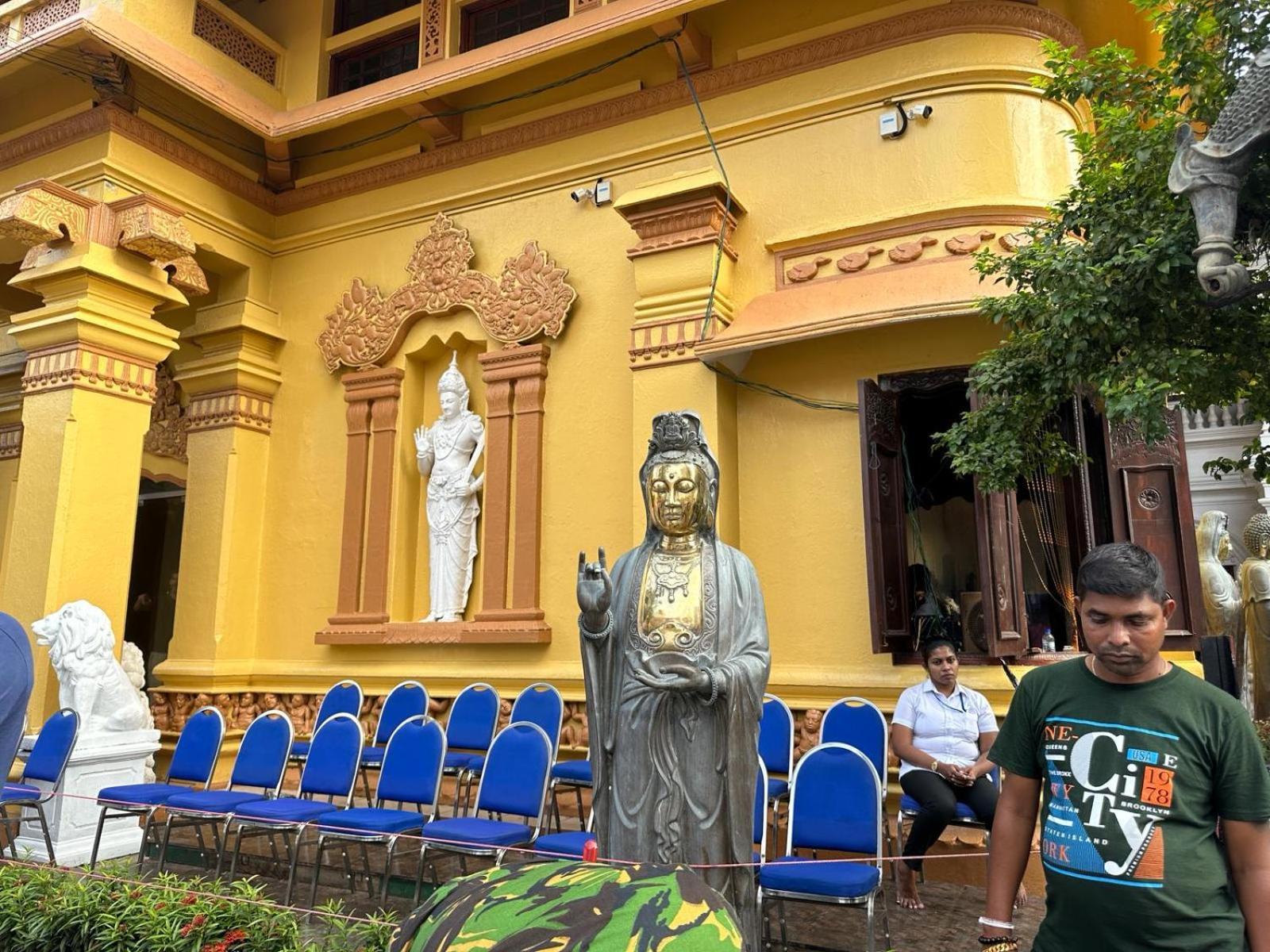 Rest Stop Hostel Colombo Exterior photo