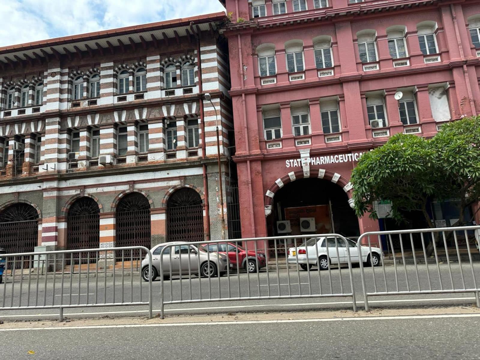 Rest Stop Hostel Colombo Exterior photo